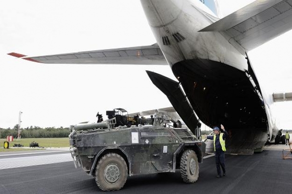 Holandia wysyła 545 żołnierzy, do Afganistanu