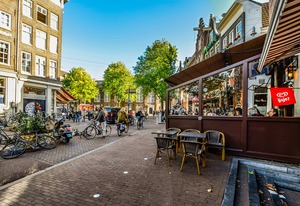 Gdzie warto zjeść, będąc w Amsterdamie?